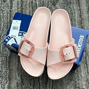 Birkenstock Light Pink Slide Sandals with Buckle